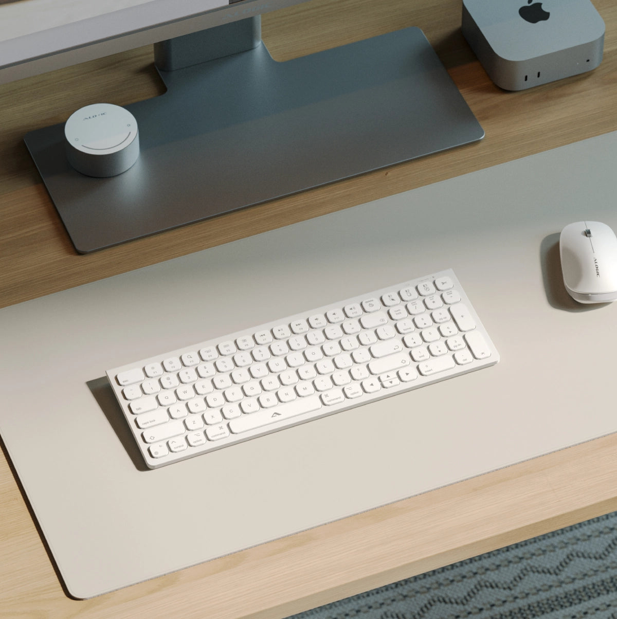 Echelon Compact USB-C Rechargeable Wireless Keyboard for macOS