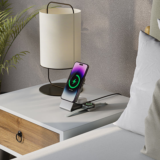 Matrix 3-In-1 Universal Magnetic Charging Dock with Apple Watch Charger